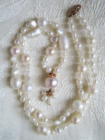 Pebbled Pearl 17" Necklace, Akoya Pendant, Cascade(14krose)