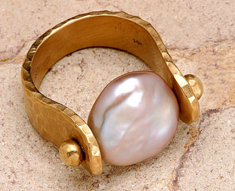 Large Button Pearl Ring(18k)