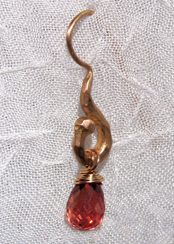 Sunset Sapphire TearDrop HammerwireLoop(3ctw)(18krose)