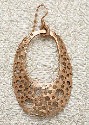 HammerwireLoop Holy PearLoop Earring