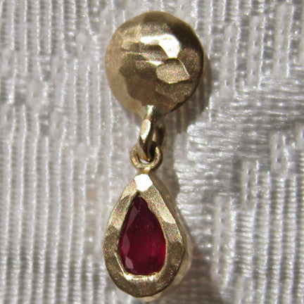 Ruby Teardrop GoldDome Earring(14k)