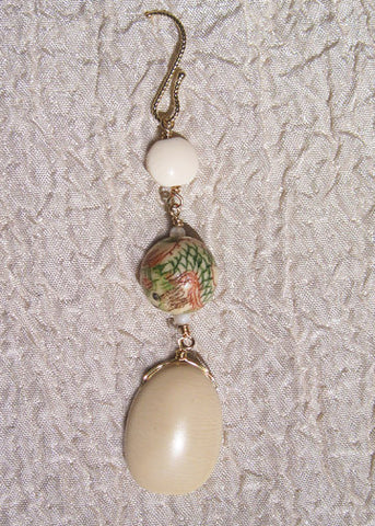 Mammoth Ivory  Egg Coin Dragon Bead Earring(14k)